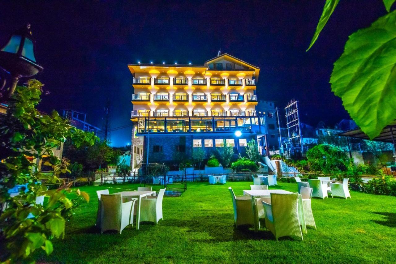 Sun Park Boutique & Spa Manāli Kültér fotó